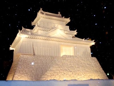 国内の「冬祭り」12選 完全ガイド